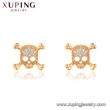 29760 xuping dernières conceptions vente chaude mode crâne forme or diamant boucles d&#39;oreilles